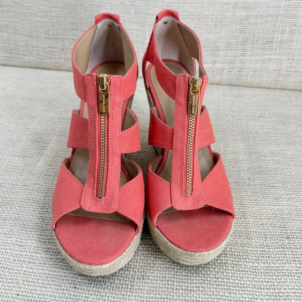 Michael Michael Kors Damita Coral Pink Canvas Espadrille Wedge Sandals‎ Size 8M
